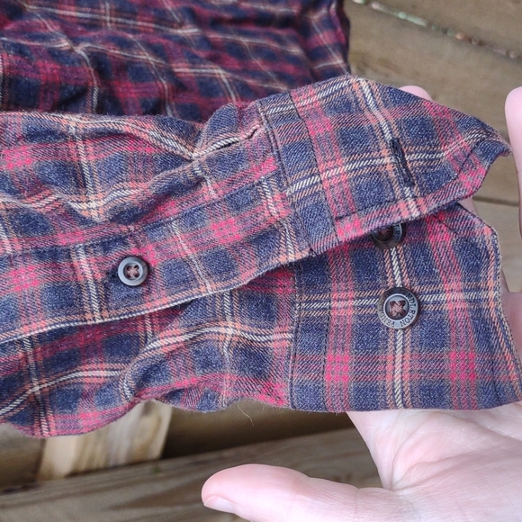 🏵️ Pendleton Plaid Merino Wool Button Down Shirt - Picture 2 of 6